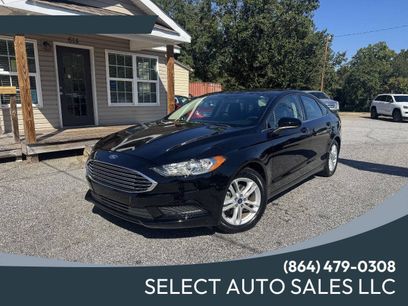 Used 2018 Ford Fusion SE w/ Fusion SE Technology Package