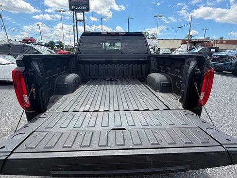 Used 2024 GMC Sierra 1500 Denali w/ Technology Package AWD/4WD image 21