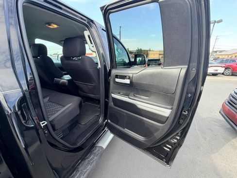 Used 2021 Toyota Tundra SR5 w/ TRD Off-Road Package AWD/4WD image 20