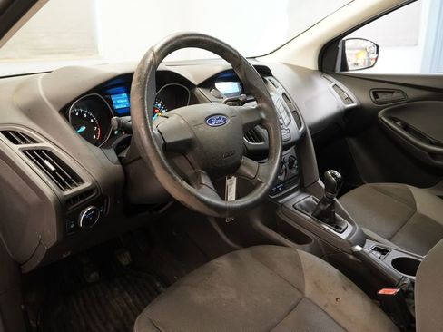 Used 2012 Ford Focus S FWD image 6