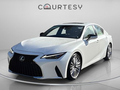 Used 2024 Lexus IS 300 w/ Premium Package image 1