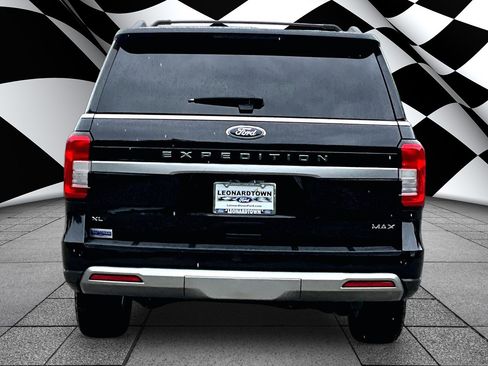 Certified 2022 Ford Expedition Max XLT AWD/4WD image 4