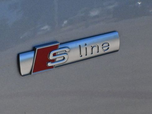 Certified 2024 Audi Q5 2.0T Premium Plus w/ Premium Plus Package image 16