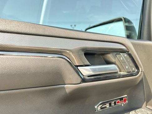 Used 2022 GMC Sierra 1500 AT4 w/ AT4 Premium Package AWD/4WD image 26