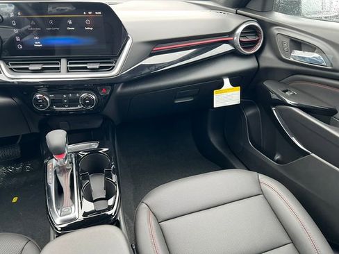 New 2026 Chevrolet Trax RS w/ Driver Confidence Package image 24
