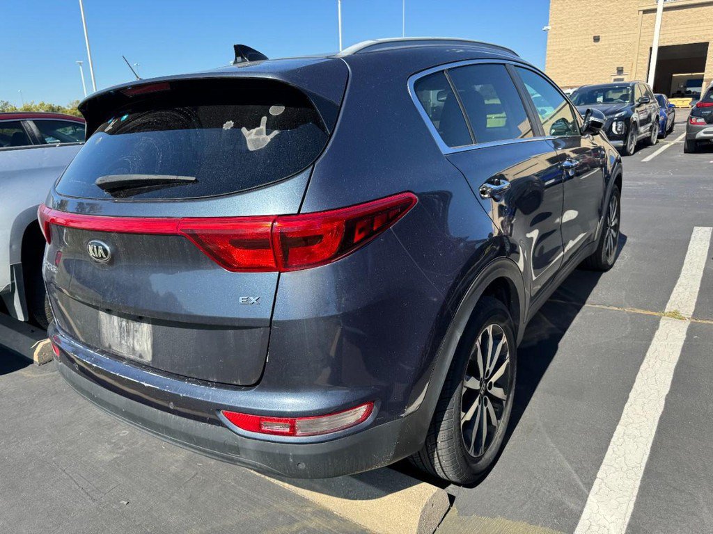 Used 2017 Kia Sportage EX w/ EX Technology Package AWD/4WD image 2