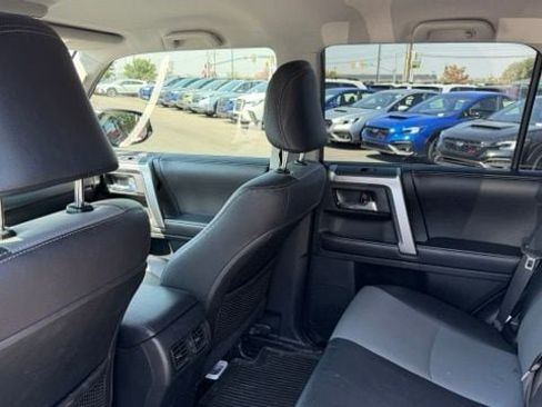 Used 2018 Toyota 4Runner SR5 Premium AWD/4WD image 14