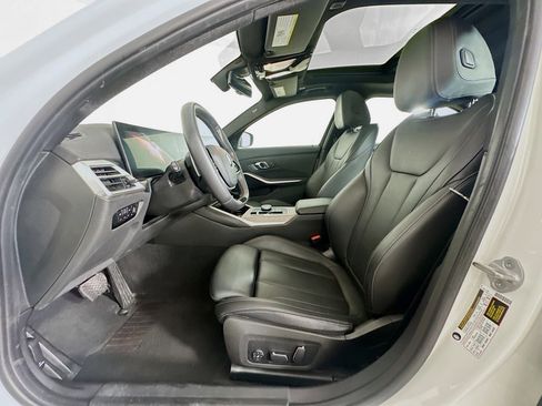 Used 2025 BMW 330i Sedan RWD image 13