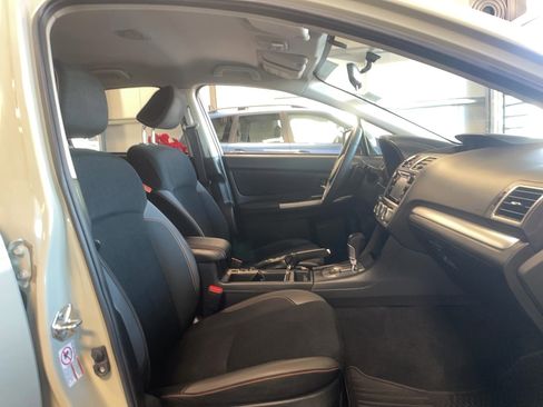 Used 2016 Subaru Crosstrek 2.0i Premium image 16