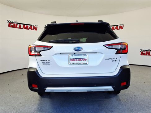 Used 2025 Subaru Outback Limited XT image 7