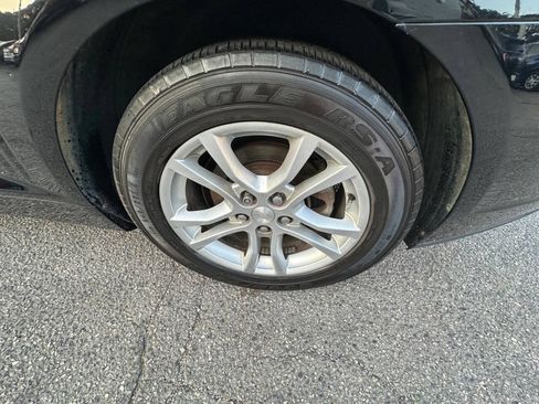 Used 2014 Chevrolet Camaro LS RWD image 17