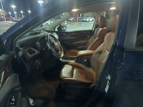 Used 2024 Subaru Ascent Touring image 11