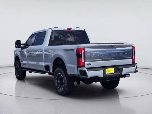 Used 2026 Ford F250 Platinum w/ Platinum Plus Package AWD/4WD image 6