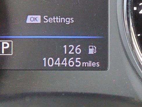 Used 2019 Nissan Rogue SV FWD image 12