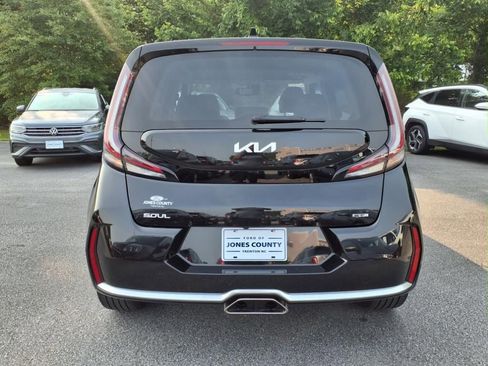 Used 2025 Kia Soul GT-Line w/ GT-Line Technology Package image 3