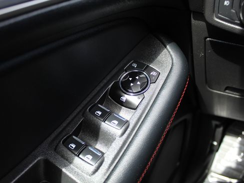 Used 2023 Ford Edge ST-Line image 27