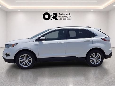 Used 2016 Ford Edge SEL w/ Equipment Group 201A FWD image 3