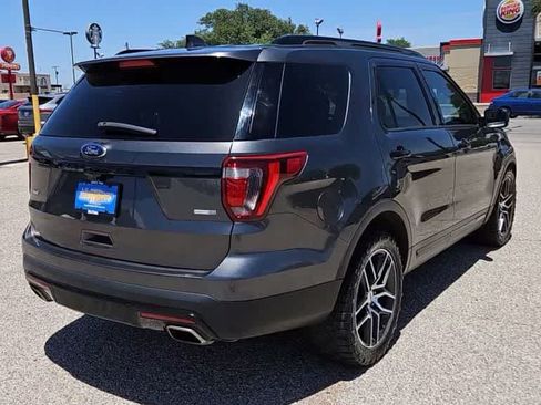 Used 2016 Ford Explorer Sport w/ Equipment Group 401A AWD/4WD image 7