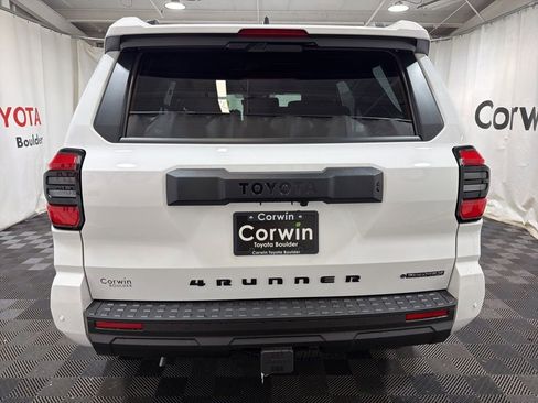 Used 2026 Toyota 4Runner Limited AWD/4WD image 5