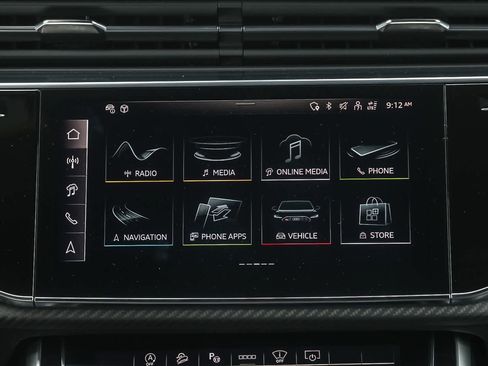 New 2025 Audi RS Q8 performance image 15