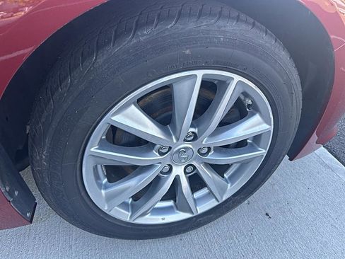 Used 2016 INFINITI Q50 Premium w/ Driver Assistance Package image 25