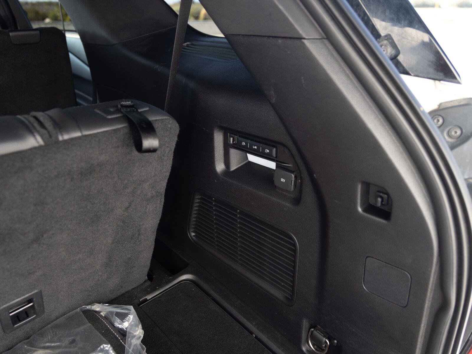 Used 2021 Ford Explorer ST w/ ST Street Pack AWD/4WD image 25