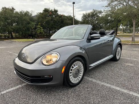 Used 2014 Volkswagen Beetle 1.8T image 13