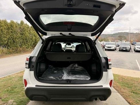 New 2026 Subaru Forester Touring image 6