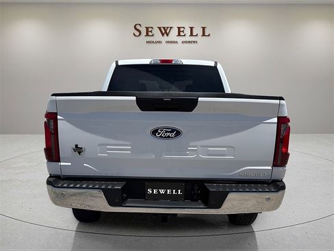 New 2025 Ford F150 XLT w/ Equipment Group 301A Standard image 4