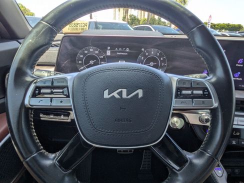 Certified 2023 Kia Telluride SX FWD image 24