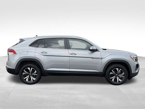 Used 2026 Volkswagen Atlas Cross Sport SE AWD/4WD image 7