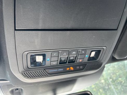 Used 2023 Ford Explorer ST w/ Equipment Group 401A AWD/4WD image 31