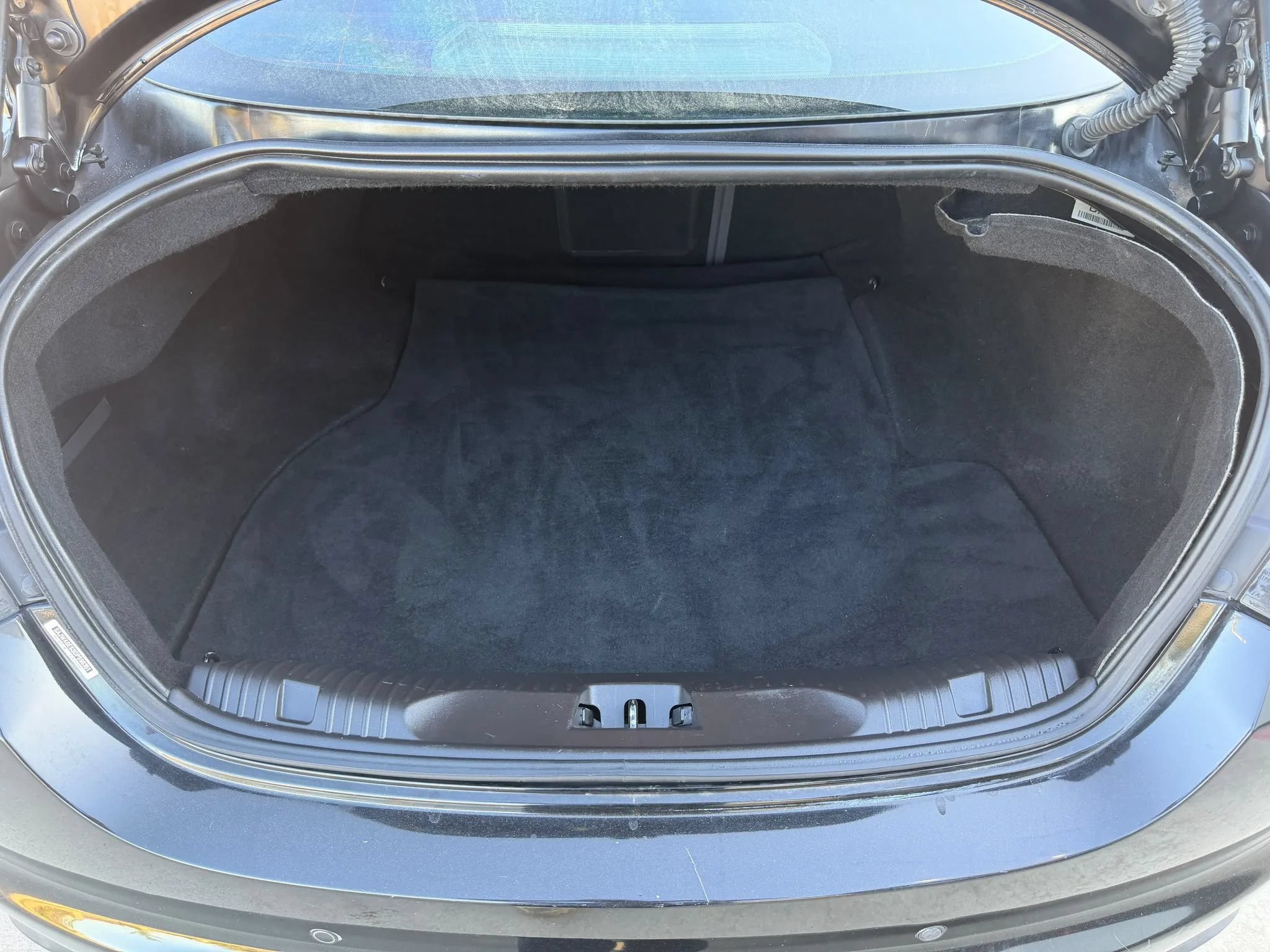 Used 2014 Jaguar XF RWD image 29