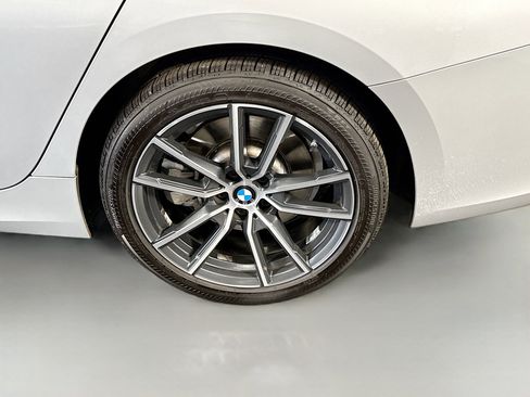 Used 2019 BMW 330i Sedan w/ Convenience Package RWD image 37