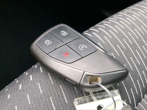 Used 2025 Chevrolet Equinox LT FWD image 15
