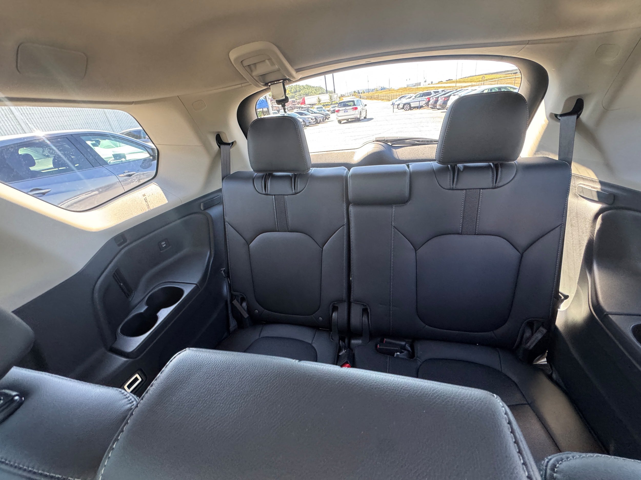 Used 2025 Honda Pilot EX-L image 26