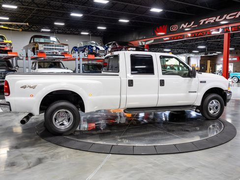 Used 2002 Ford F350 Lariat image 15