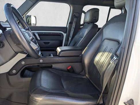 Used 2022 Land Rover Defender 110 X-Dynamic HSE AWD/4WD image 13