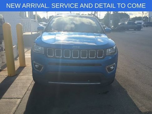 Used 2018 Jeep Compass Limited w/ Navigation Group AWD/4WD image 9
