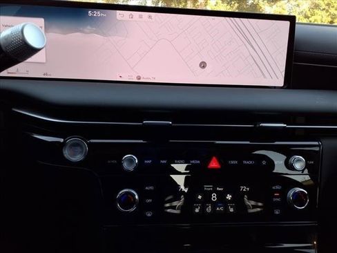 New 2025 Genesis G80 2.5T image 11