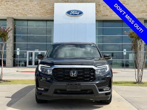 Used 2023 Honda Passport EX-L image 2