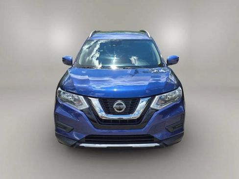 Used 2019 Nissan Rogue SV AWD/4WD image 2