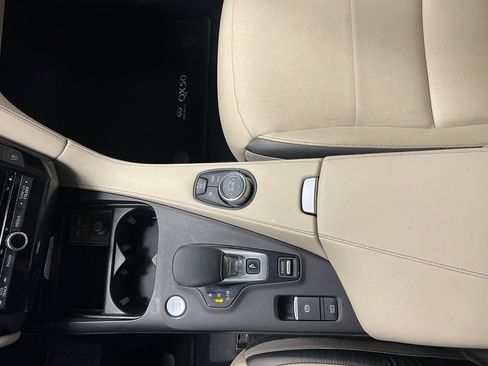 Used 2022 INFINITI QX50 Essential image 23