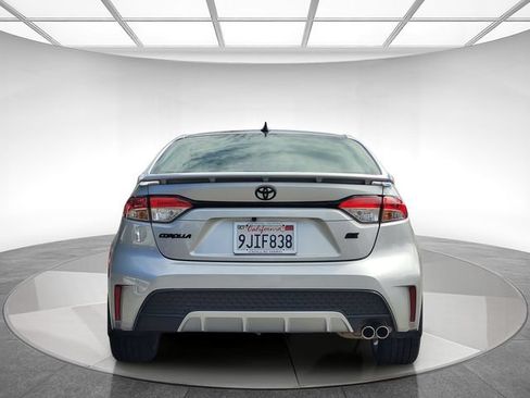 Used 2022 Toyota Corolla SE w/ SE Premium Package FWD image 5