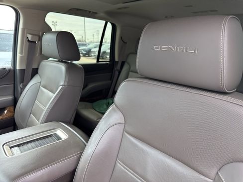 Used 2015 GMC Yukon Denali w/ Open Road Package image 5