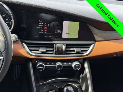 Used 2017 Alfa Romeo Giulia Ti w/ TI 19" Sport Package image 29