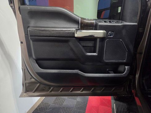 Used 2020 Ford F250 Lariat w/ Lariat Ultimate Package image 36