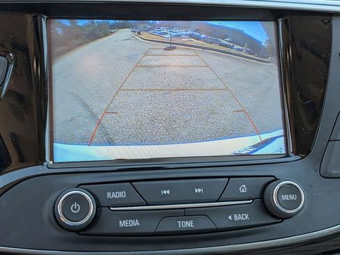 Used 2020 Buick Envision Essence w/ Experience Buick Package image 25