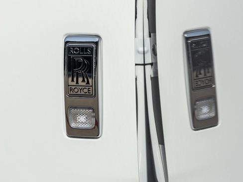 New 2026 Rolls-Royce Cullinan image 15