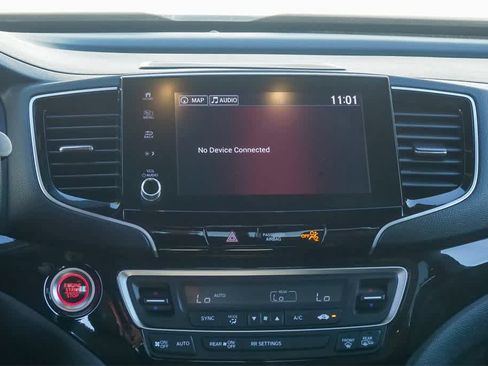 Used 2023 Honda Ridgeline Black Edition image 13